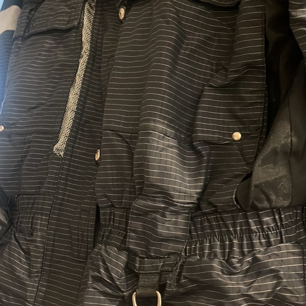 Women’s north face jacket size Medium - Picture 4 of 4